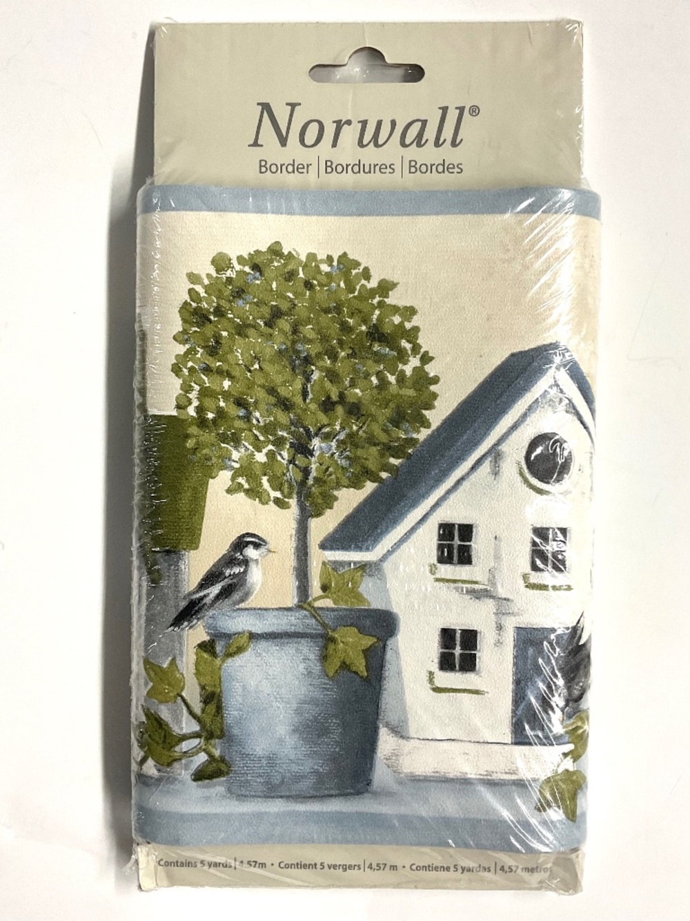 Norwall wallpaper border, Birdhouses.  7” X 5yards (15 feet)
